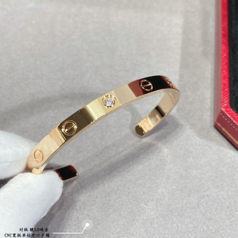 Cartier Bracelets - Click Image to Close
